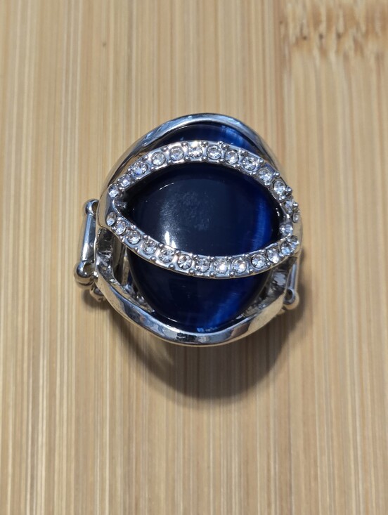No brand Jewelry - 💙🐈Endless Enchantment Blue Cat’s Eye Rhinestone Ring LOP Exclusive